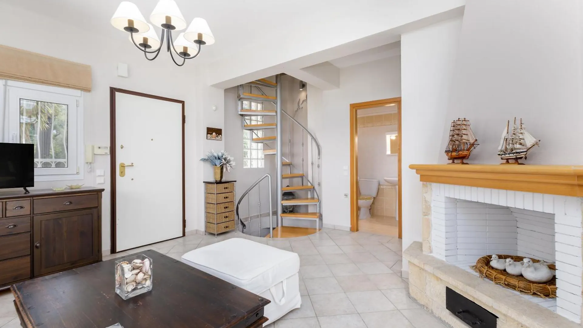 Villa Xenia With Seaview & Private Garden By Halu! Палиури